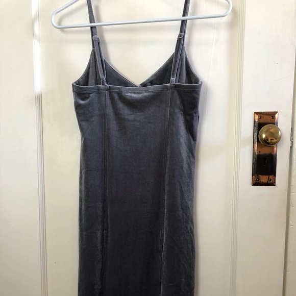 Forever 21 Silver Mini Dress with side slit - Picture 4 of 6